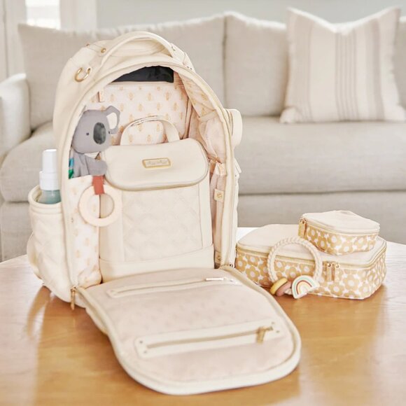 Itzy Ritzy Boss Plus Large Diaper Bag Backpack - Milk & Honey - Brand NWT - Picture 13 of 16